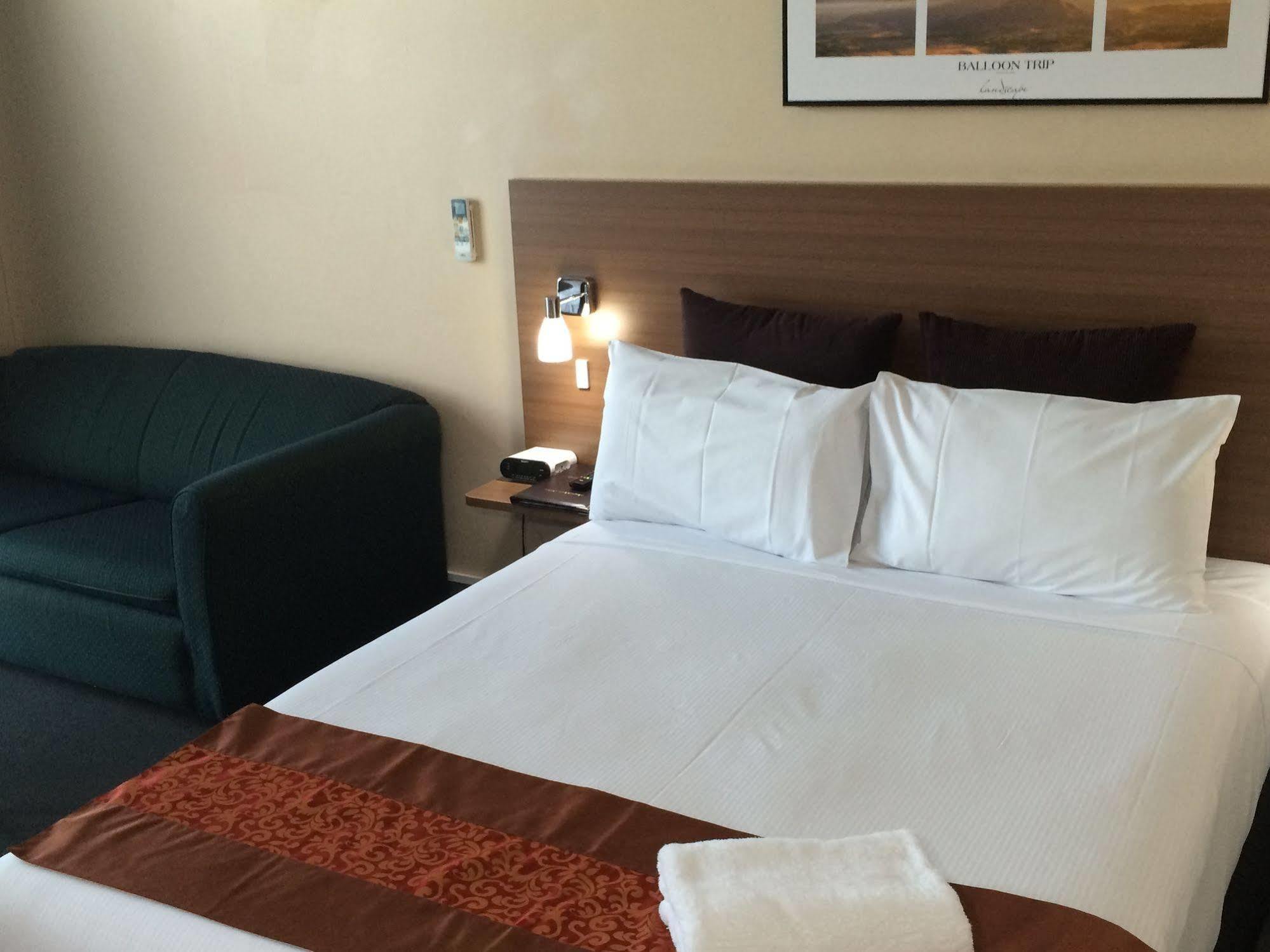 The Select Inn Ryde West Ryde Ngoại thất bức ảnh
